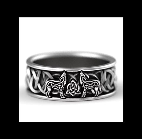 Ring "Tribal Wolf" am Lederband