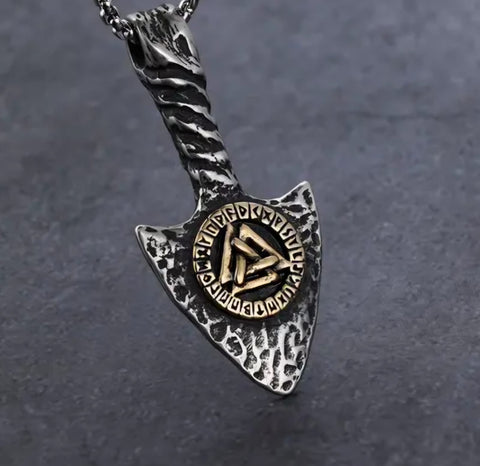 Halskette "Valknut Arrow"